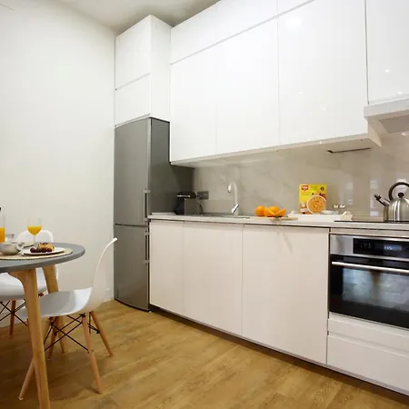 Prim Apartment *